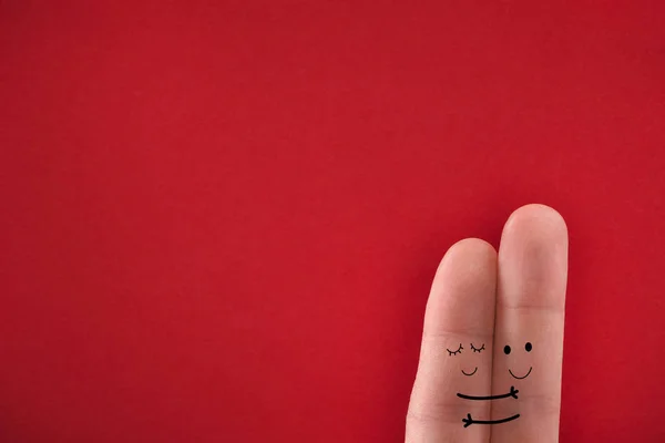 Dedos Pintados Fingiendo Feliz Pareja Enamorada Abrazándose Concepto San Valentín — Foto de Stock