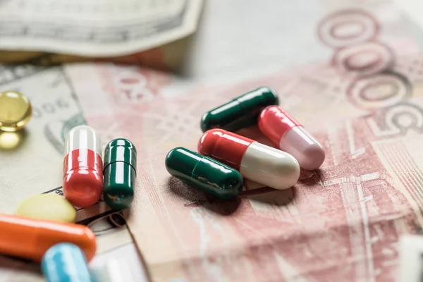 Gros Plan Différentes Pilules Sur Fond Trésorerie — Photo