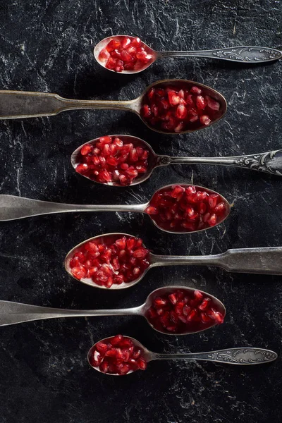 Flat Lay Old Cutlery Garnet Seeds — Stock Photo, Image