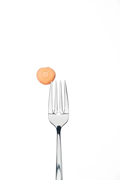 Slice Fresh Ripe Carrot Fork Isolated White — Stock Photo, Image