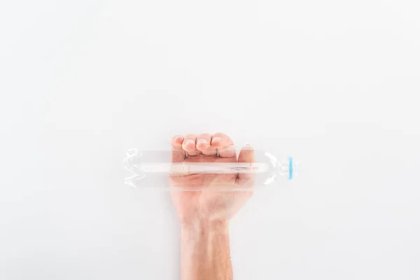 Częściowy Widok Mężczyzny Trzymającego Puste Butelki Plastikowe — Zdjęcie stockowe