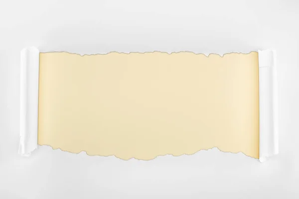 Ripped Textured White Paper Curl Edges Beige Background — Stock Photo, Image