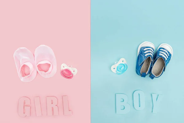 Top View Pacifiers Booties Sneakers Boy Girl Lettering — Stock Photo, Image