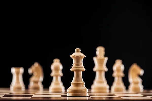 Selective Focus Beige Wooden Queen Chessboard Isolated Black — Stock Photo, Image