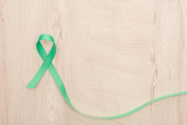 Top View Green Colorful Ribbon Wooden Background Copy Space — Stock Photo, Image