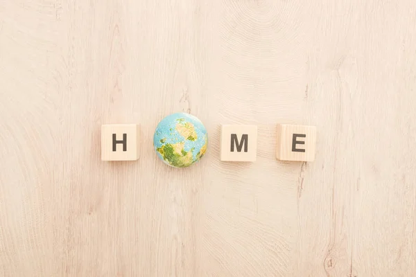 Top View Cubes Home Lettering Toy Planet Wooden Background — Stock Photo, Image