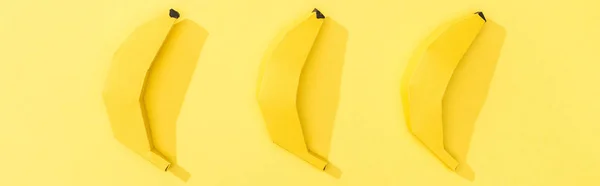 Tiro Panorâmico Bananas Papel Feitas Mão Amarelo — Fotografia de Stock