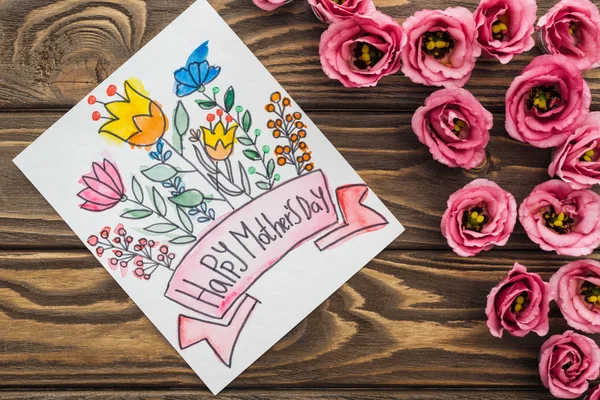 Widok Góry Eustoma Kwiaty Karty Happy Dzień Matki Pozdrowienia Drewnianym — Zdjęcie stockowe