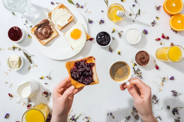 Cropped View Woman Holding Cup Coffee Toast Jam White — Stock Photo, Image