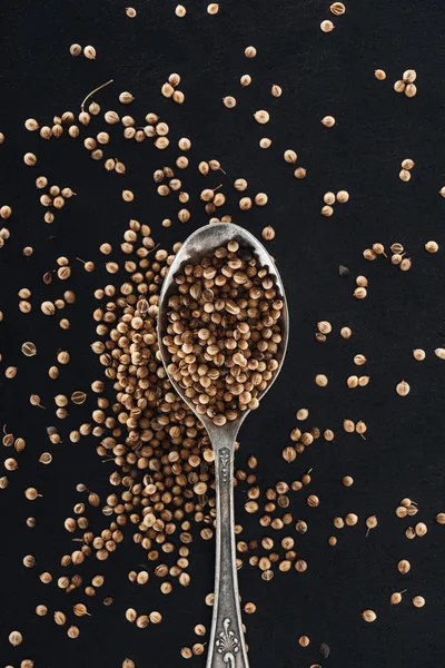 Top View Coriander Silver Spoon Black Background — Stock Photo, Image