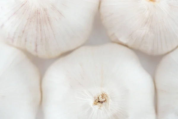 Nahaufnahme Von Würzigem Weißen Ganzen Knoblauch — Stockfoto