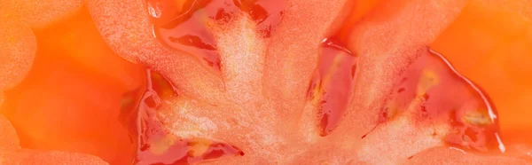Närbild Röd Mogen Färsk Tomat Halv Med Frön Panoramabild — Stockfoto