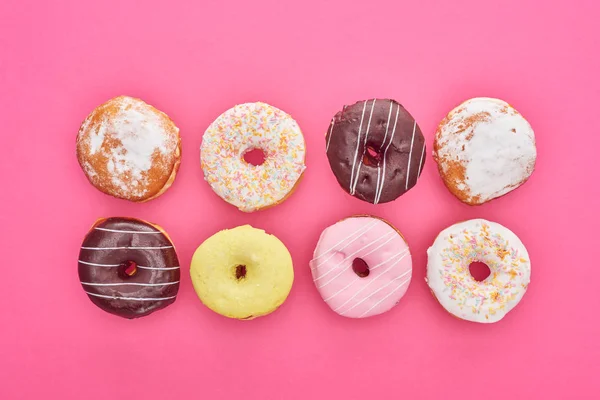 Top View Tasty Glazed Doughnuts Bright Pink Background — Stock Photo, Image