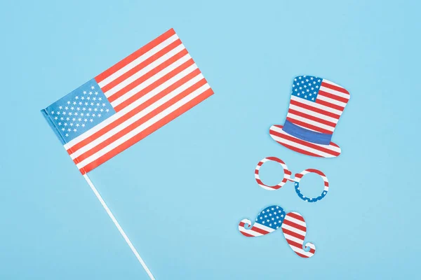 Top View Usa Flag Stick Paper Cut Mustache Hat Glasses — Stock Photo, Image