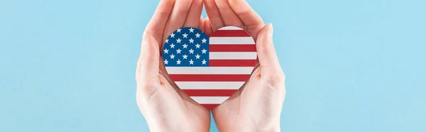 Panoramic Shot Woman Holding Heart Made American Flag Blue Background — Stock Photo, Image