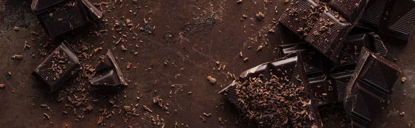 Panoramic Shot Chocolate Bar Chocolate Chips Metal Background — Stock Photo, Image
