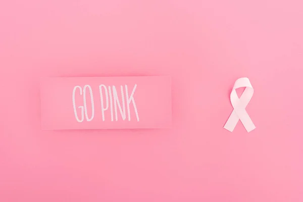 Top View Pink Lettering Card Breast Cancer Sign Pink Background — Stock Photo, Image