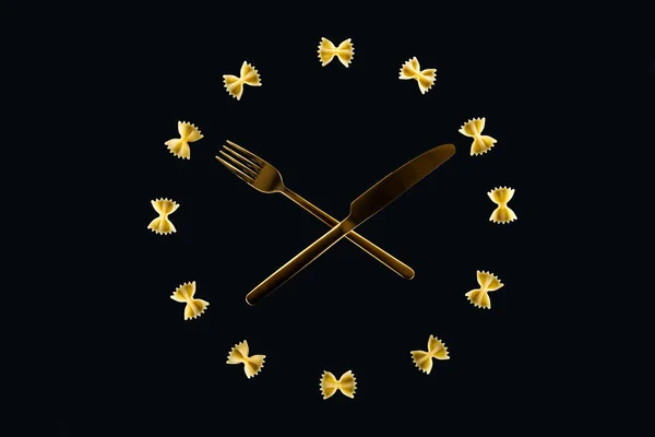 Top View Clock Concept Farfalle Pasta Crossed Fork Knife Middle — Stock Photo, Image