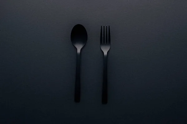 Top View Plastic Spoon Fork Black Background — Stock Photo, Image