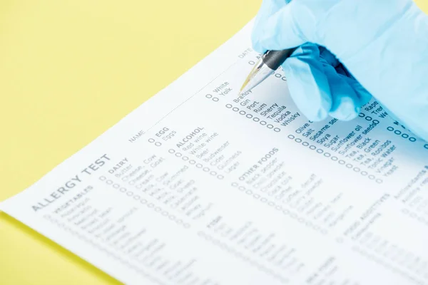 Cropped View Woman Latex Glove Filling Allergy Test Form Isolated — Stock Photo, Image