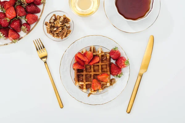 Vista Superior Del Desayuno Vegetariano Servido Blanco — Foto de Stock