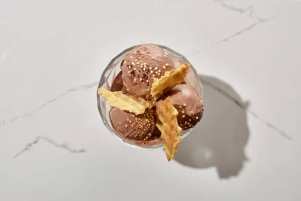 Top View Delicious Chocolate Ice Cream Bowl Waffles Marble Grey — Stock Photo, Image