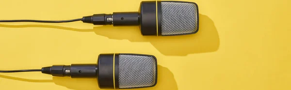 Panoramic Shot Microphones Bright Colorful Background — Stock Photo, Image