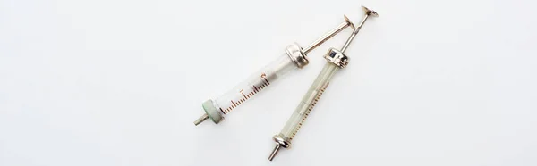 Top View Aged Syringes White Background Copy Space Panoramic Shot — Stock Photo, Image