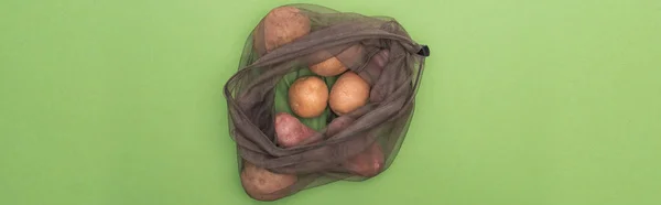 파노라마 친화적 가방에 감자의 상단보기 — 스톡 사진