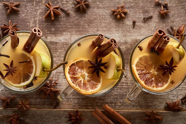 Top View Seasonal Pear Mulled Wine Cocktails Spices Dried Citrus — Stock Photo, Image