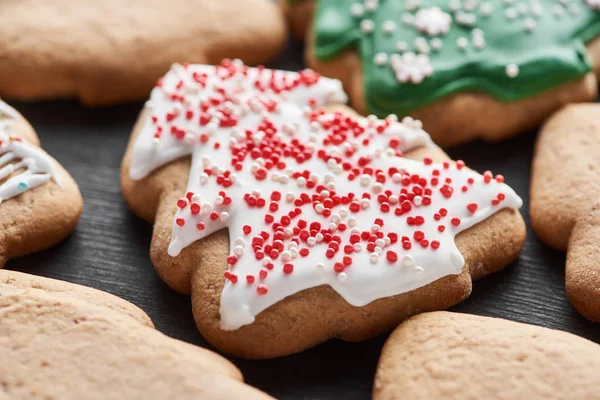 Vue Rapprochée Délicieux Biscuits Glacés Sapin Noël — Photo