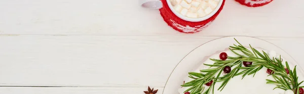 Top View Two Cups Cocoa Christmas Pie White Wooden Table — Zdjęcie stockowe