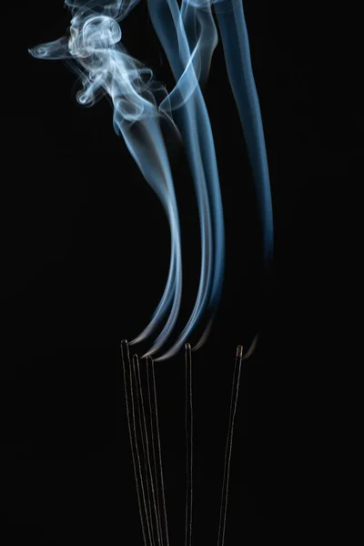 Égő Aroma Rúd Füst Fekete Háttér — Stock Fotó