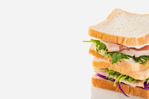Свіжі Бутерброди Ясом Білій Поверхні — стокове фото