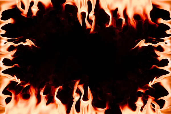 Cadre avec flamme orange brûlante avec espace vide au milieu sur fond noir — Photo de stock