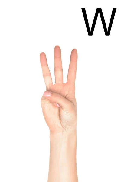 Vista parcial de la mano femenina mostrando letra latina - W, lenguaje sordo y mudo, aislado en blanco - foto de stock