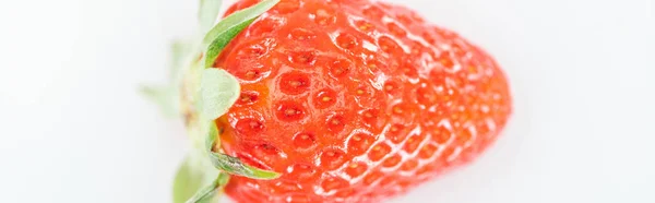 Panoramic shot of fresh whole ripe red strawberry on white background — Stock Photo