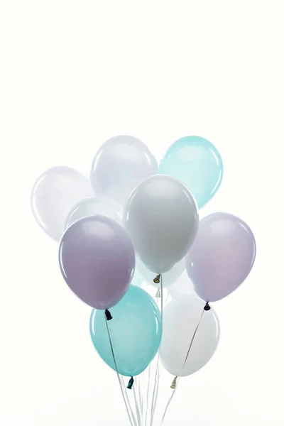 Balões coloridos festivos isolados em branco com espaço de cópia — Fotografia de Stock