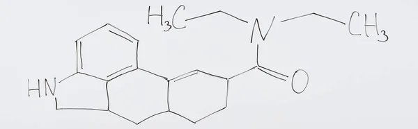 Panoramaaufnahme von Whiteboard mit chemischer Formel im Labor — Stockfoto