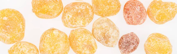 Vue de dessus de mandarine chinoise séchée isolée sur blanc, panoramique — Photo de stock