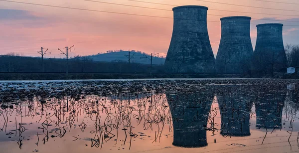 Reflection Silhouettes Power Plant Cooling Towers Water Sunset — Stock Photo, Image
