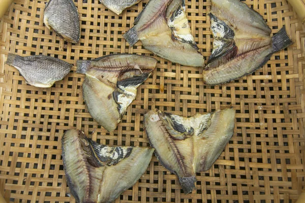 Conservazione Del Cibo Tailandese Conservazione Tilapia Del Pesce Nilo Tagliando — Foto Stock