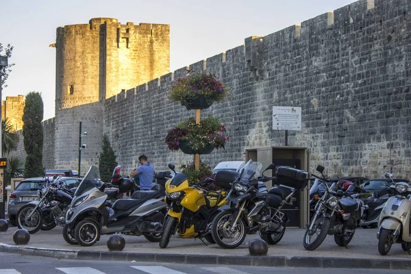 Las Murallas Torres Medievales Ciudad Aigues Mortes Sur Francia — Foto de Stock