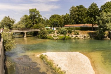 Nehir Aube olarak Arcis-sur-Aube ve Grand Est, Cherlieu Adası Fransa akar
