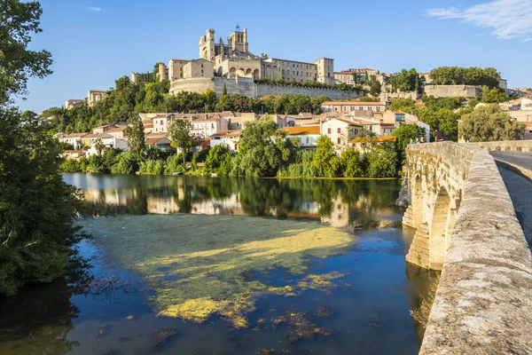 Views Sunset French City Beziers Trees River Orb 13Th Century — Stock Photo, Image