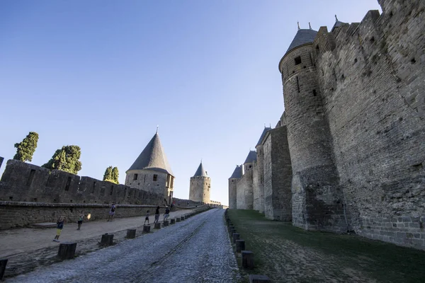 Wież Murów Cite Carcassonne Cytadela Średniowiecznej Twierdzy Znajduje Się Regionie — Zdjęcie stockowe