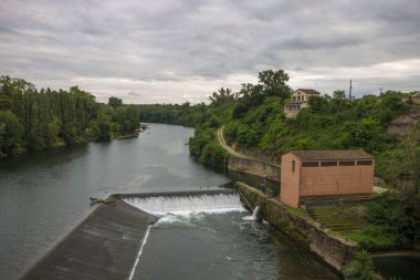 Gaillac, Tarn Nehri üzerinde tarihi bir Fransız kent