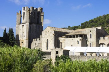 Abbey St Mary Lagrasse (abbaye Sainte-Marie), Fransa, görünümlerini