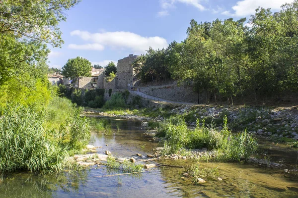 Lagrasse Fransız şehir manzarası