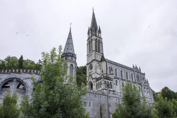 Den Helgedom Vår Fru Lourdes Destination För Pilgrimsfärd Frankrike Som — Stockfoto